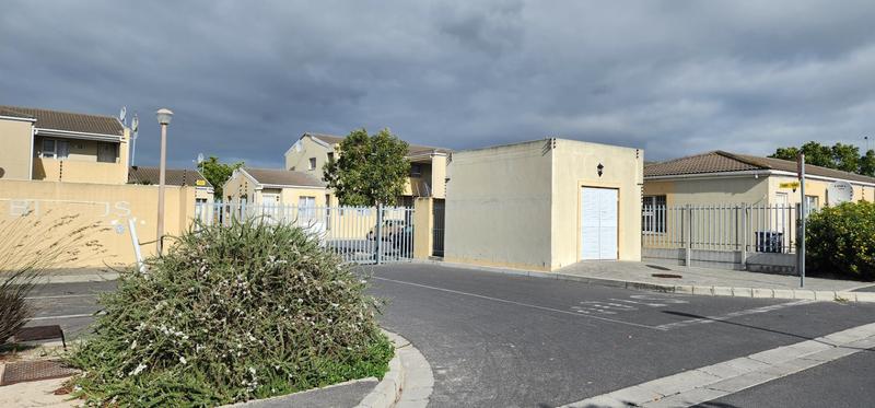 3 Bedroom Property for Sale in Sunset Glen Western Cape